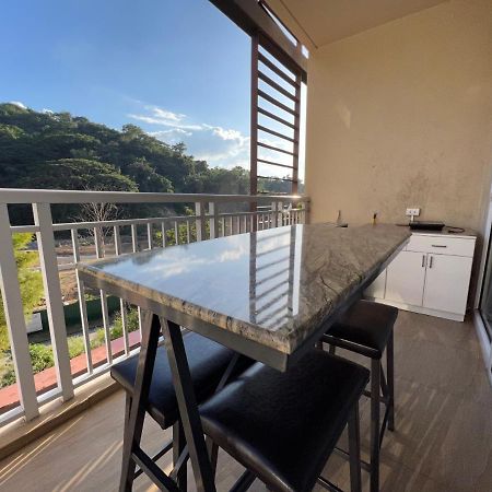 Bonel Condo At Pico De Loro Cutad Luaran gambar